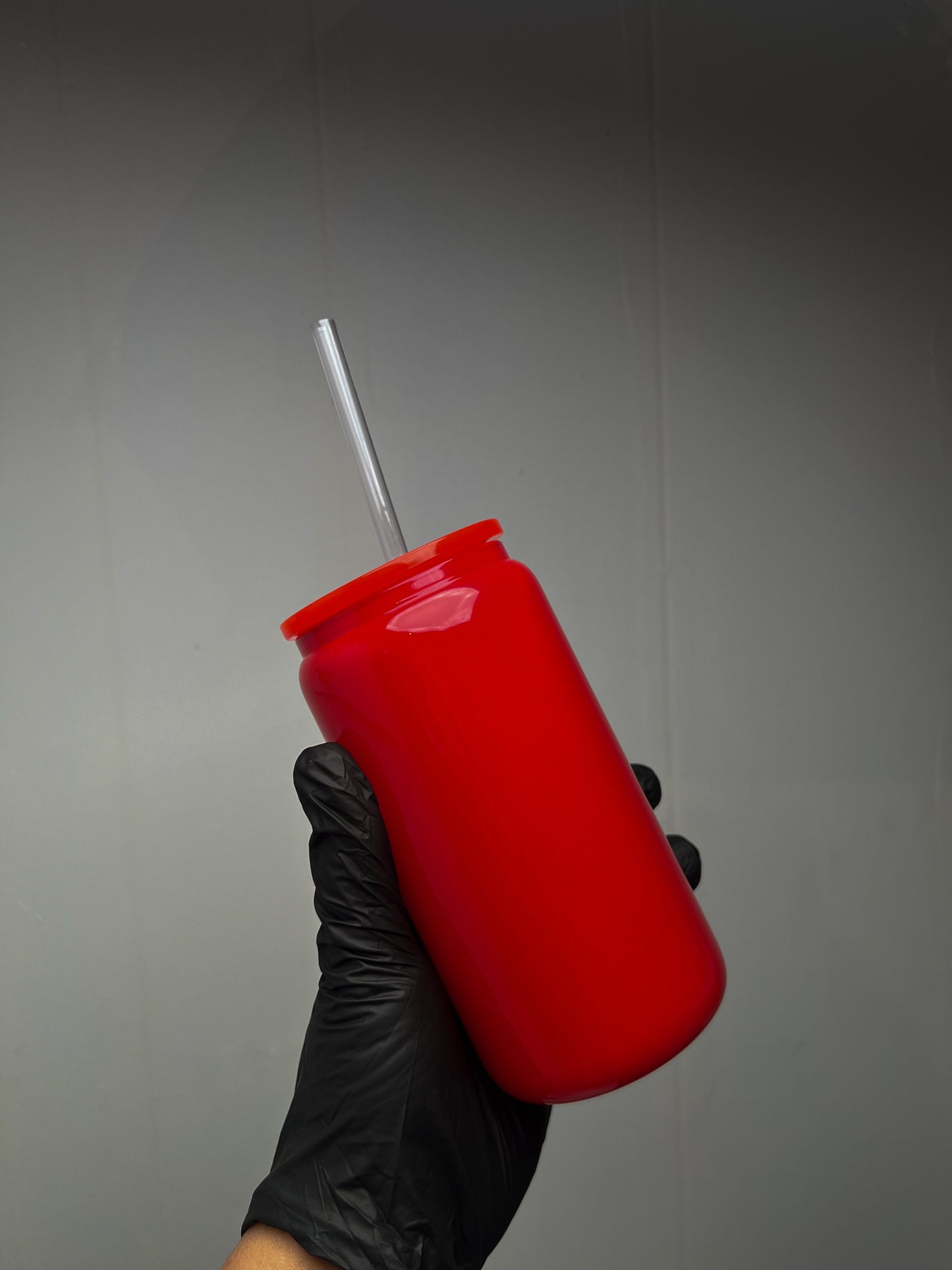 GREEN AND RED GLASS CUPS