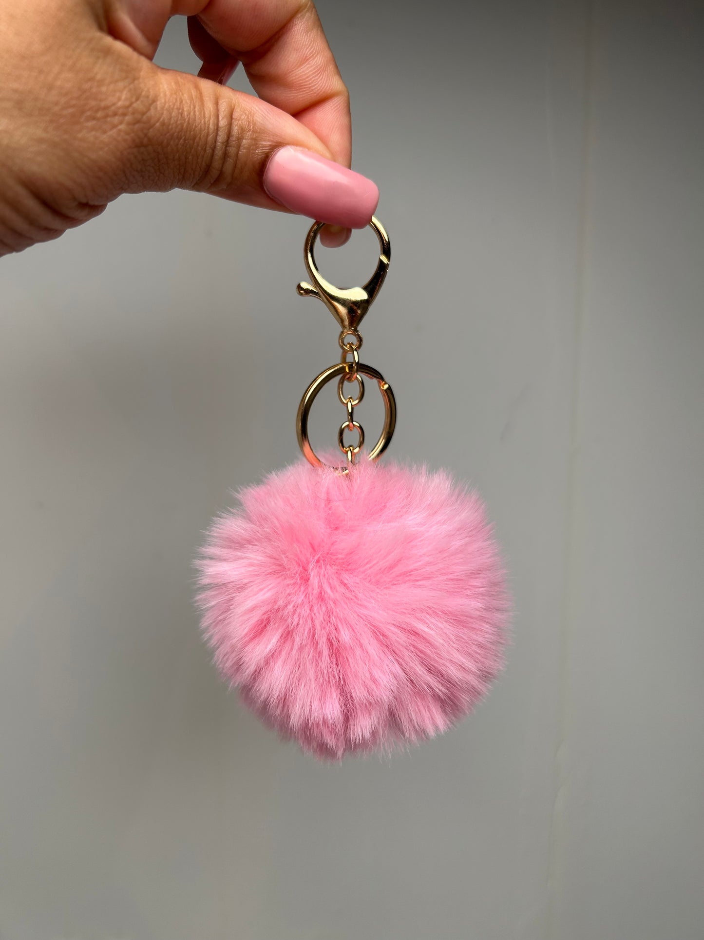 KEYCHAIN POM POMS!!