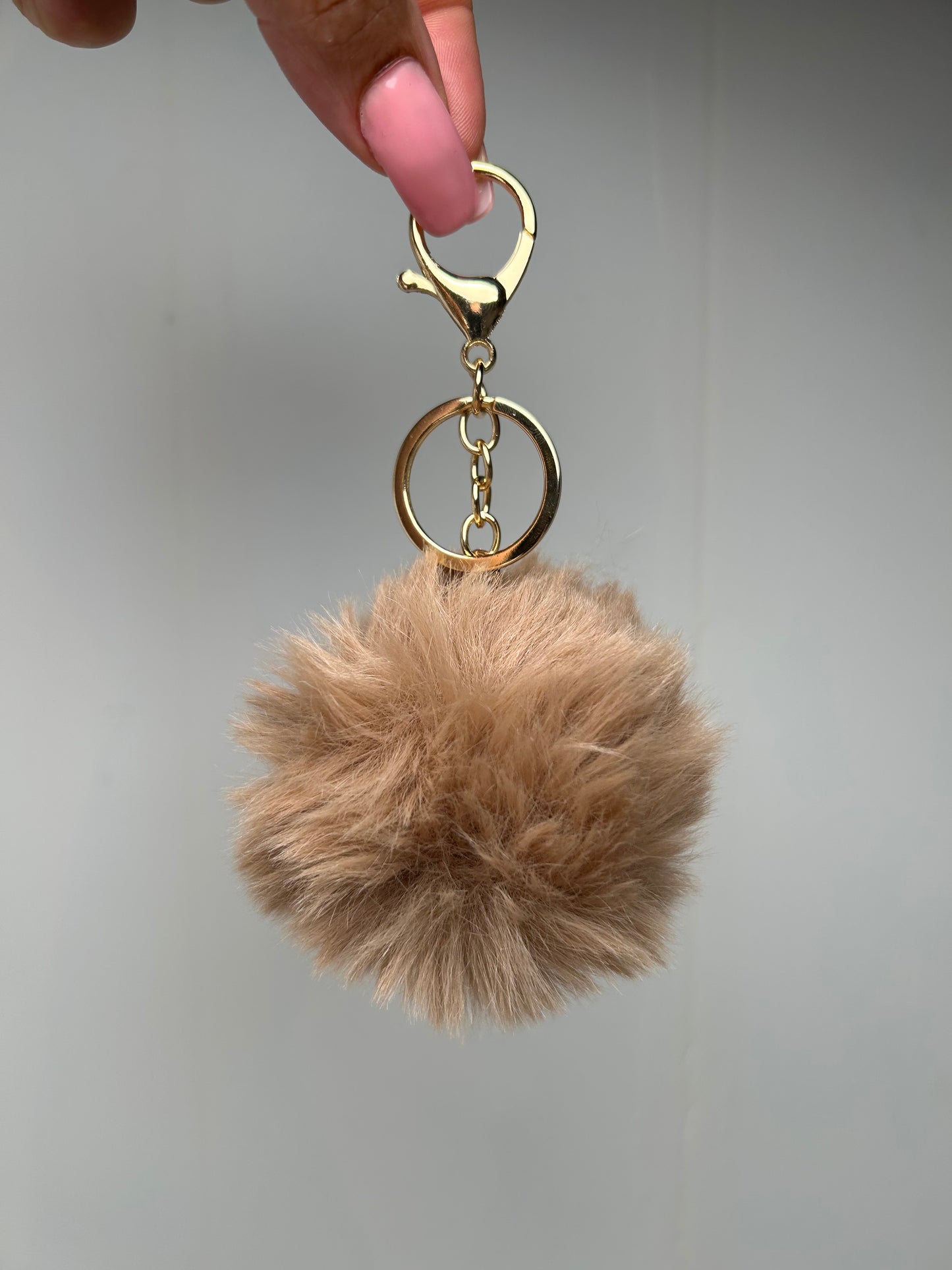 KEYCHAIN POM POMS!!