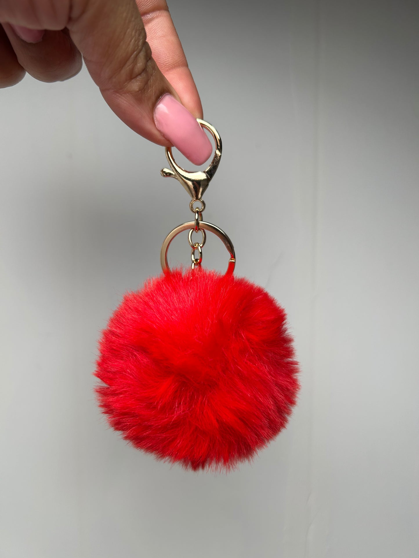 KEYCHAIN POM POMS!!