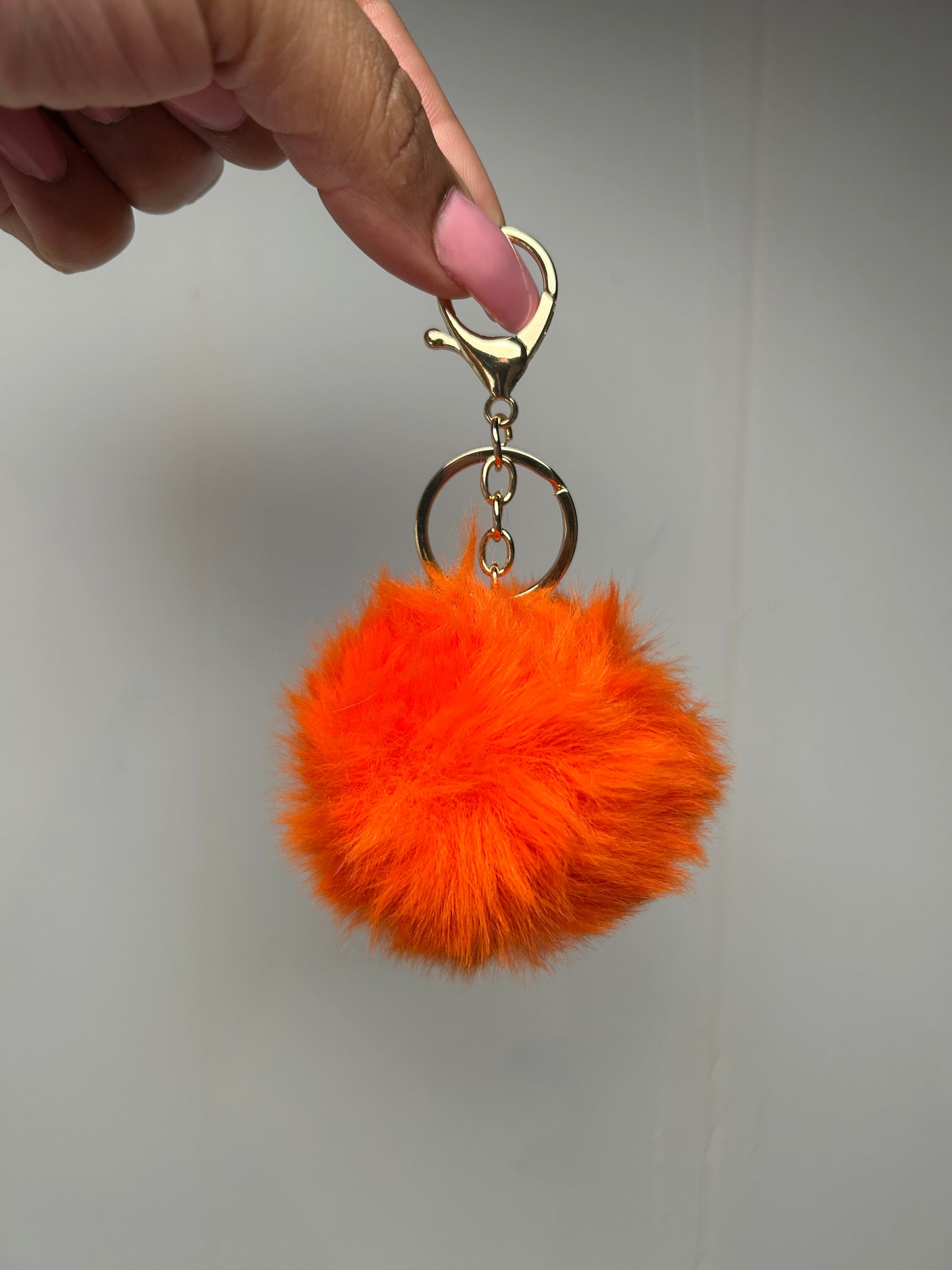 KEYCHAIN POM POMS!!