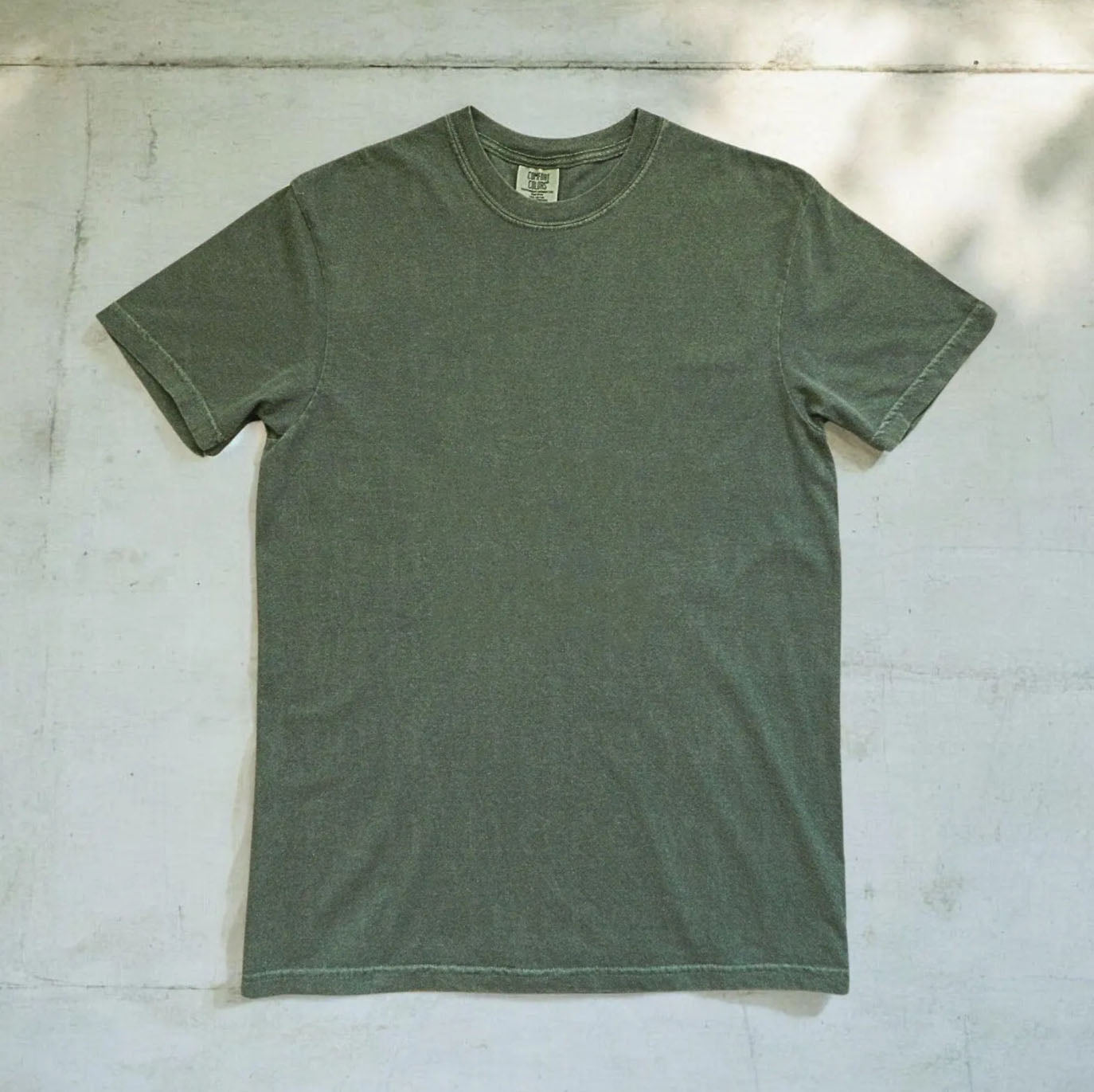 MOSS COMFORT COLOR TEE