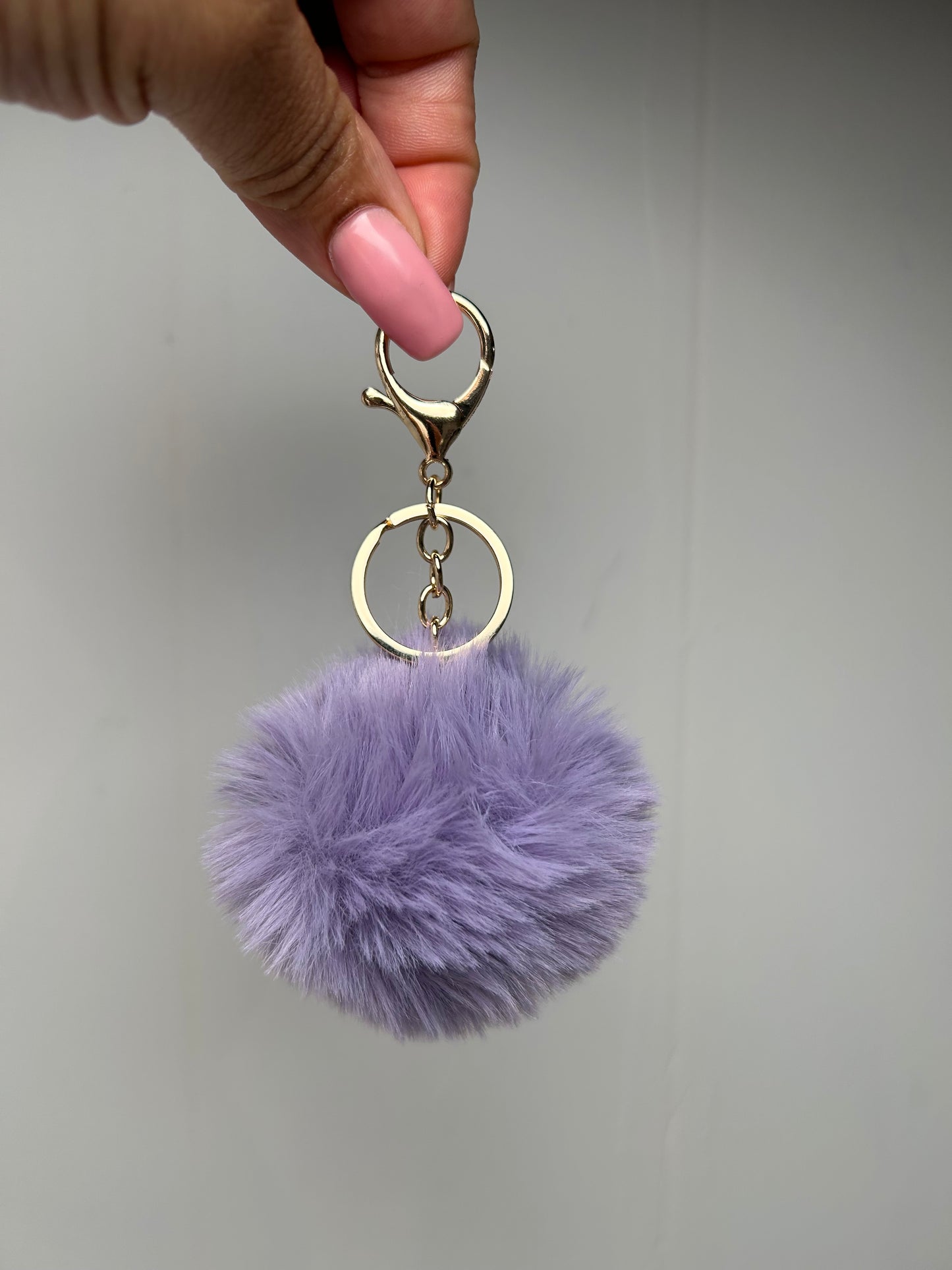 KEYCHAIN POM POMS!!