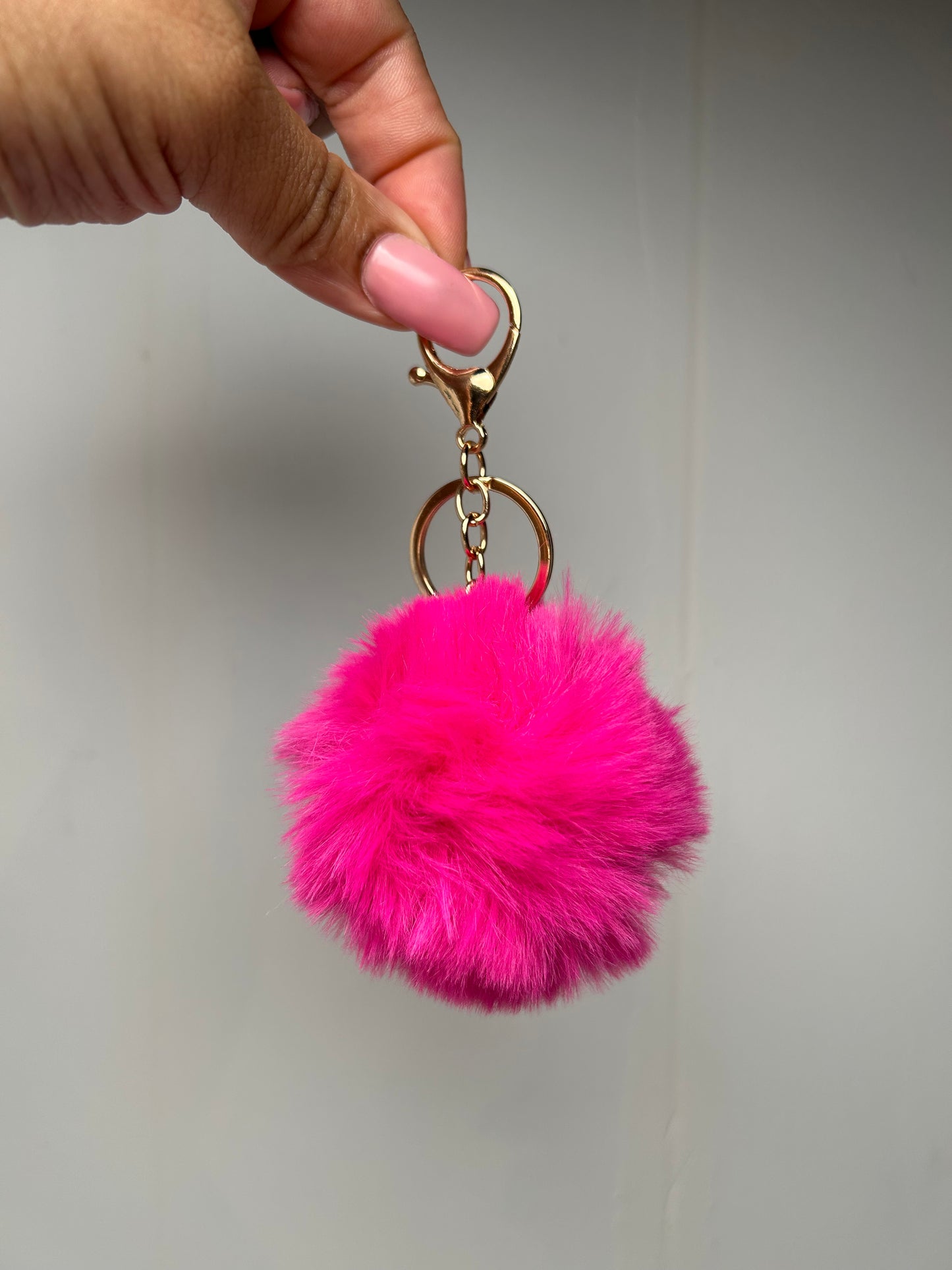 KEYCHAIN POM POMS!!