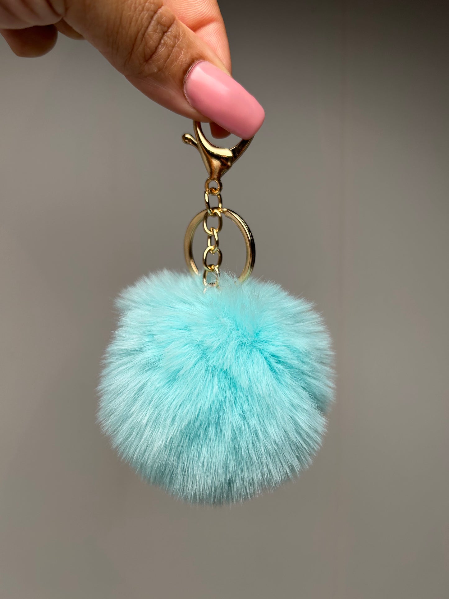 KEYCHAIN POM POMS!!