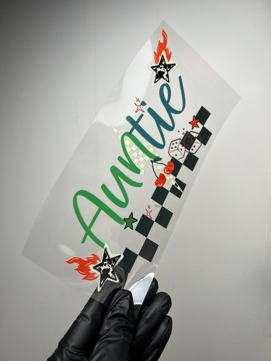 (W47) Checker auntie