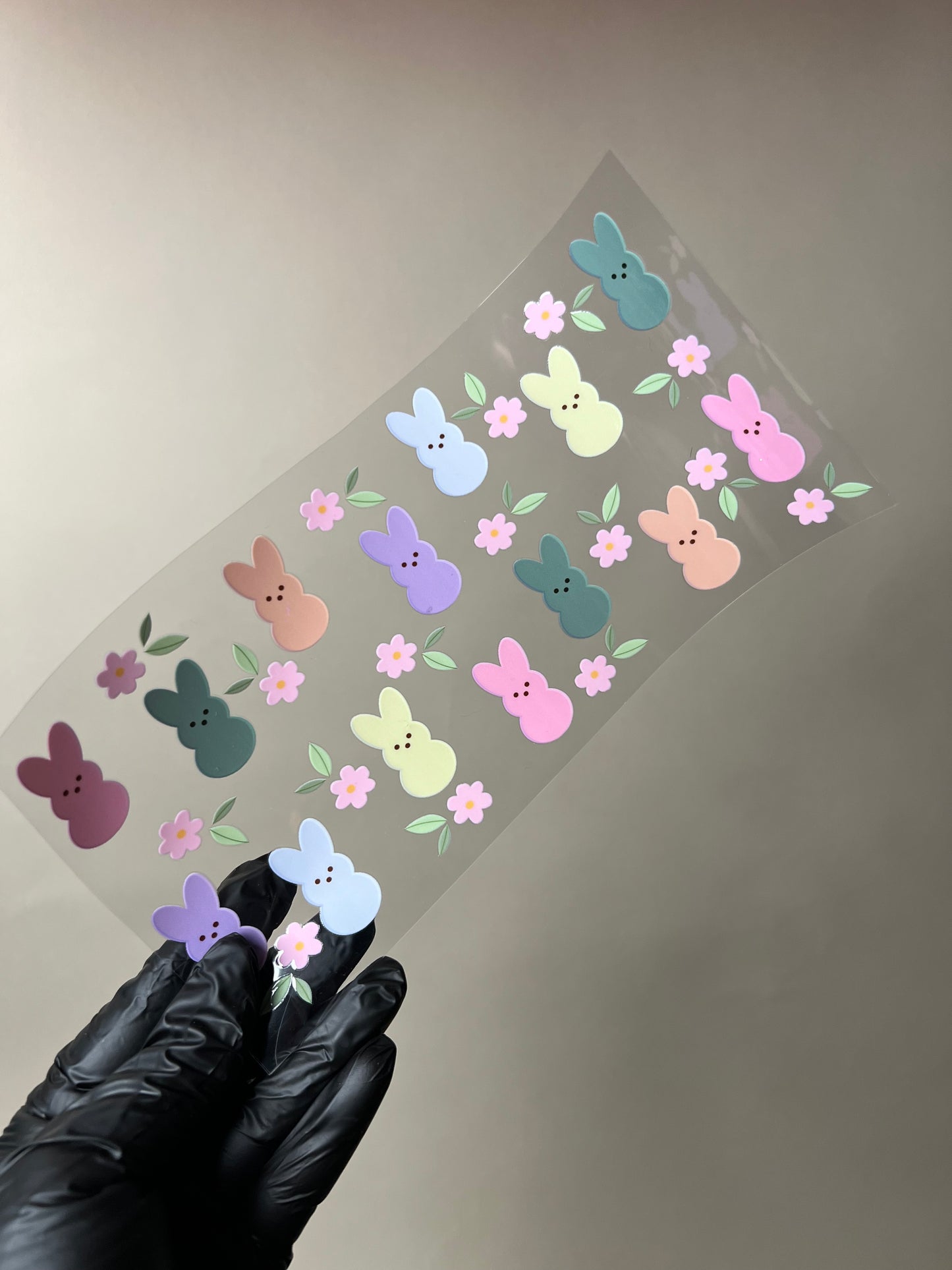 (W137) Easter bunny