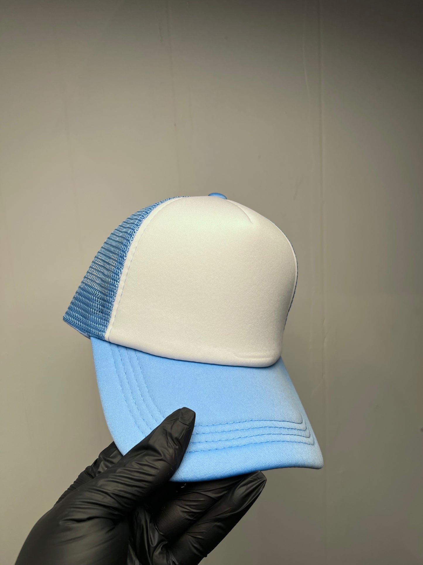 Trucker hats